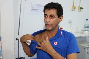Fernando Alves da Silva, após a cirurgia da artéria subclávia - Gente de Opinião