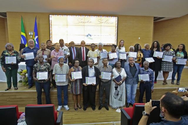 Sessão Solene marcou a entrega da honraria a 30 homenageados, no Dia da Consciência Negra - Gente de Opinião