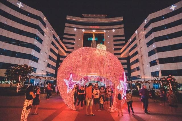 Festa para o Dia Nacional do Samba + Abertura do Natal de Luz + Lenha na Fogueira - Gente de Opinião