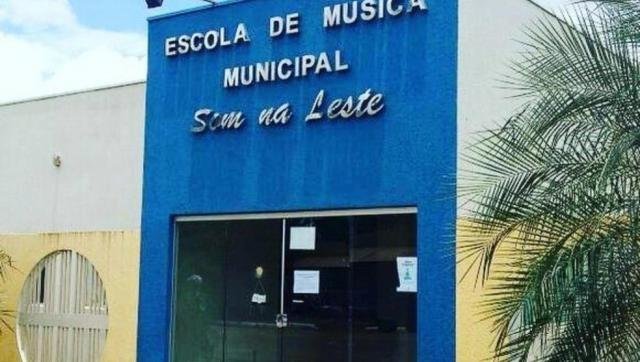 Romance mostra as consequências de uma desilusão amorosa + Novas Vagas para a escola de música Som na Leste - Gente de Opinião