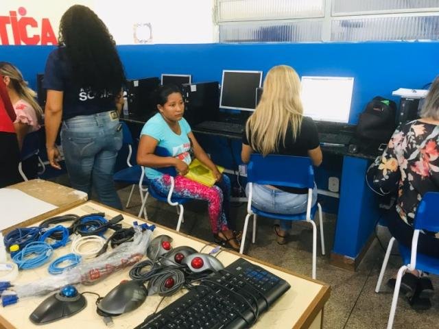 Porto Velho - Crianças e adolescentes venezuelanos são matriculadas na rede municipal de ensino - Gente de Opinião