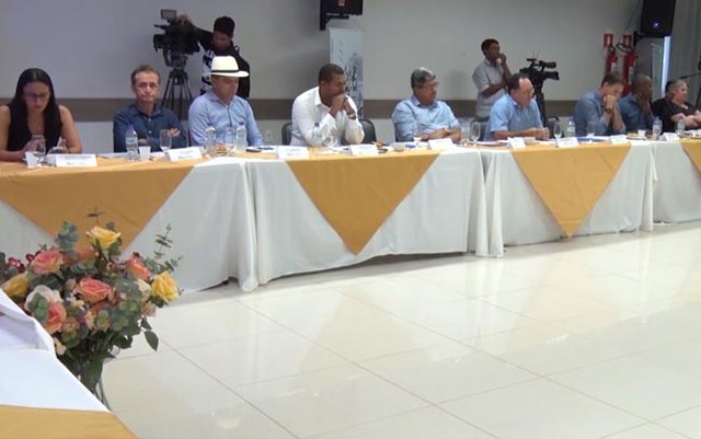 Prefeitos de Rondônia pedem socorro ao governador - Gente de Opinião