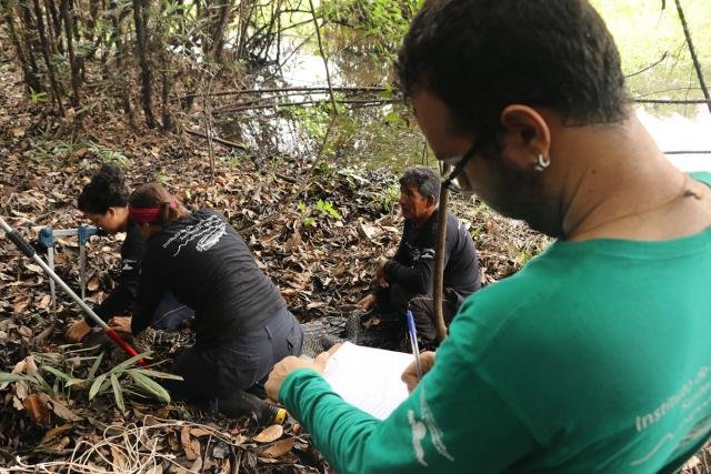 Dados de pesquisas foram utilizados na elaboração de programa (Foto: Júlia de Freitas) - Gente de Opinião