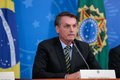 Presidente Bolsonaro revoga artigo que suspendia contrato de trabalho
