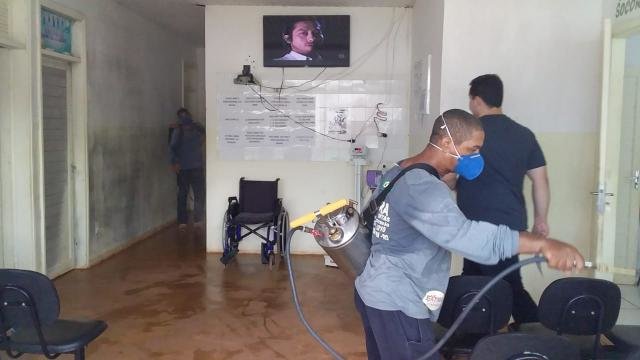Prefeitura de Castanheiras faz desinfecção sanitária no combate a Covid-19 - Gente de Opinião