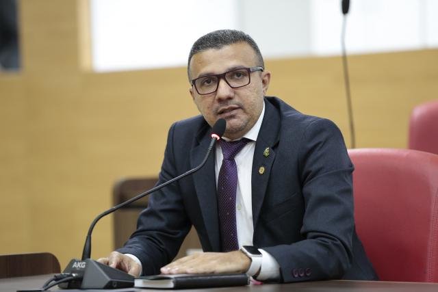 Deputado Alex Silva quer proteção às mulheres vítimas de violência doméstica durante a quarentena - Gente de Opinião