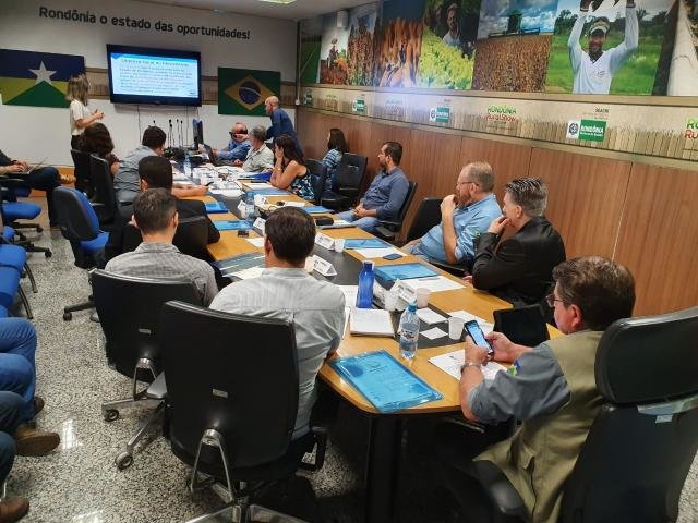 Seagri e Sebrae investem na melhoria da produção leiteira de Rondônia - Gente de Opinião