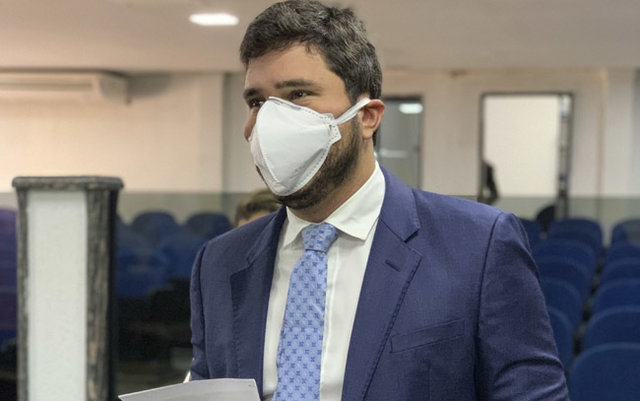 Proposta do vereador Maurício Carvalho amplia benefícios para servidores municipais da saúde na linha de frente ao coronavírus - Gente de Opinião