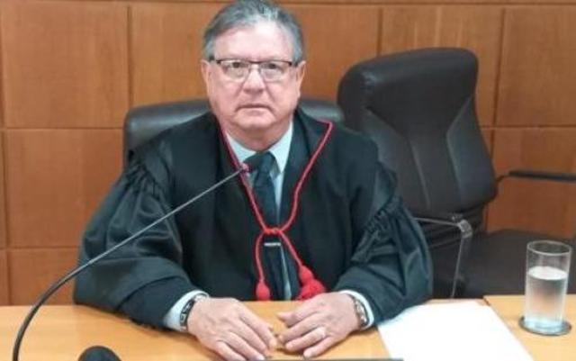 Clênio Amorim recebe homenagem do TRE-RO pela profícua gestão como juiz  eleitoral - Gente de Opinião