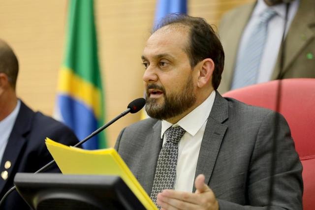 Presidente Laerte Gomes parabeniza PF, MPF e CGU pela Operação Dúctil, que apura contratações de mais de R$ 21 milhões na Sesau  - Gente de Opinião
