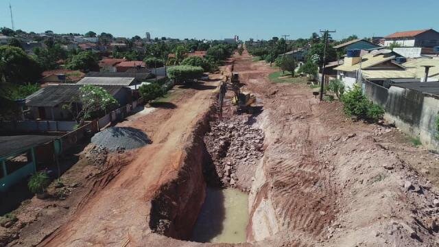 Avenidas estão passando por recuperação no bairro Novo Cacoal - Gente de Opinião