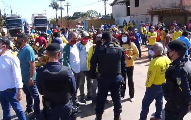 Porto Velho: mototaxistas fazem protesto na estrada do Belmonte - Gente de Opinião