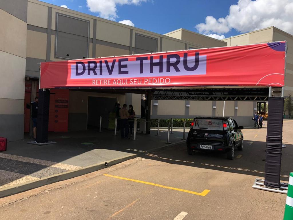 Porto Velho Shopping segue com drive-thru em funcionamento - Gente de Opinião