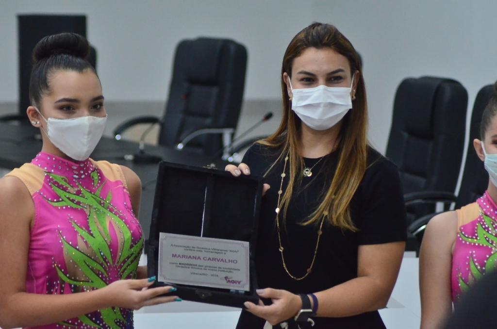 Deputada Mariana Carvalho anuncia empenho de R$ 2,5 milhões para Complexo Esportivo: ginasta local será homenageada - Gente de Opinião