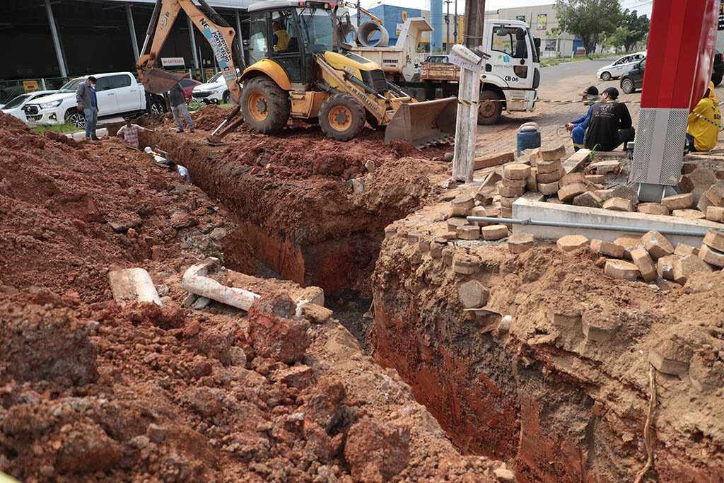 Prefeitura amplia rede de drenagem  em cruzamento crítico em Porto Velho - Gente de Opinião