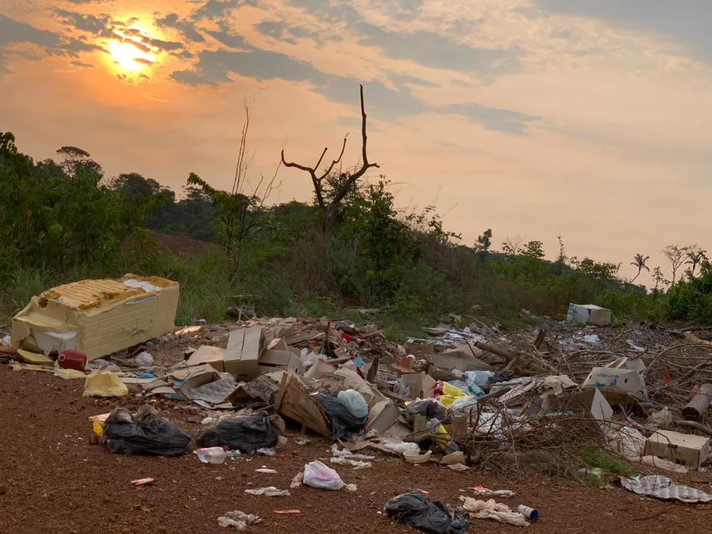 Associação de moradores realiza mutirão de limpeza no ramal Niterói, próximo a Porto Velho  - Gente de Opinião