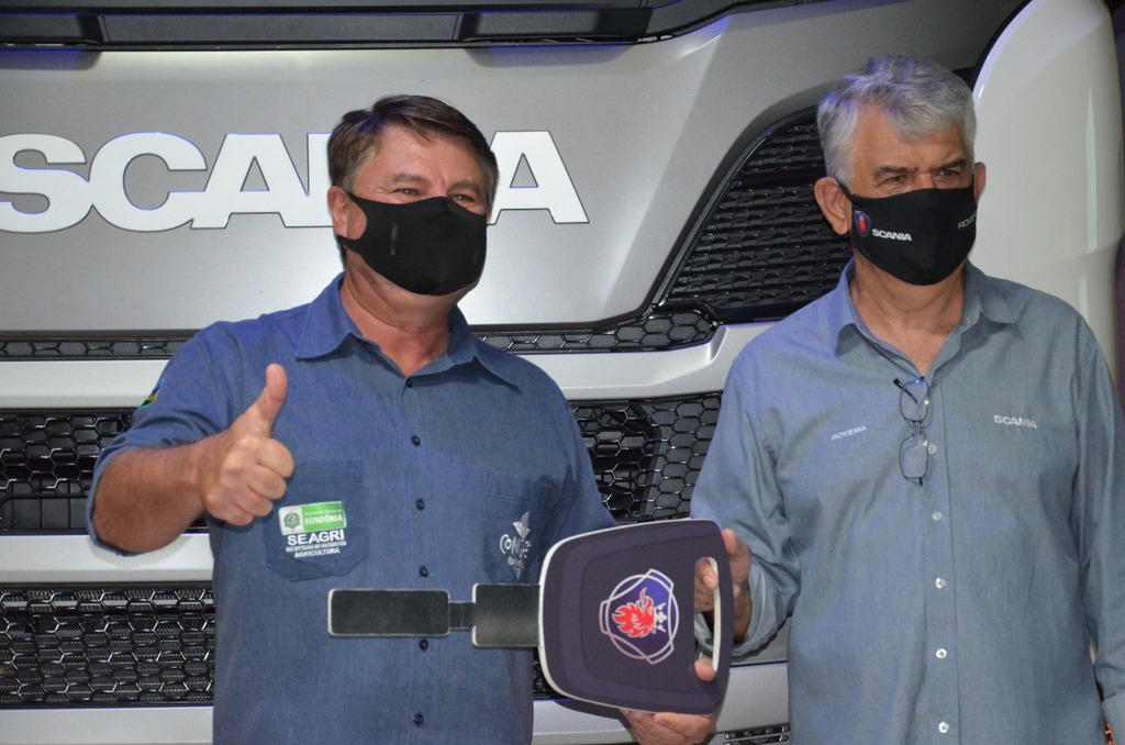 Caminhões Scania com inovação para o agronegócio são entregues em Vilhena  - Gente de Opinião