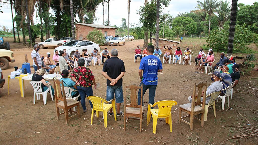 Deputado Sargento Eyder Brasil se reúne com moradores da bacia leiteira - Gente de Opinião