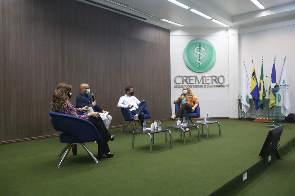 Durante reuniões, Hildon Chaves reafirma seu compromisso com a educação e destaca avanços em Porto Velho - Gente de Opinião