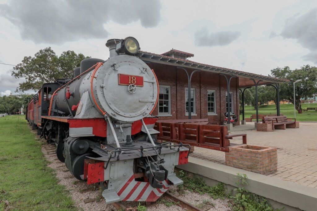 Prefeito Hildon Chaves apresenta projeto da EFMM e bairro Lagoa à Comissão de Obras da Câmara Municipal - Gente de Opinião