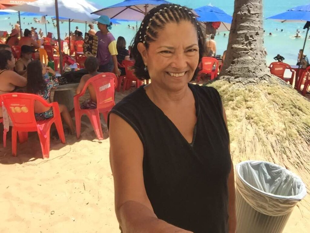 Dia Internacional da Mulher - Auxiliar técnica, cuidadora e espírita - Gente de Opinião