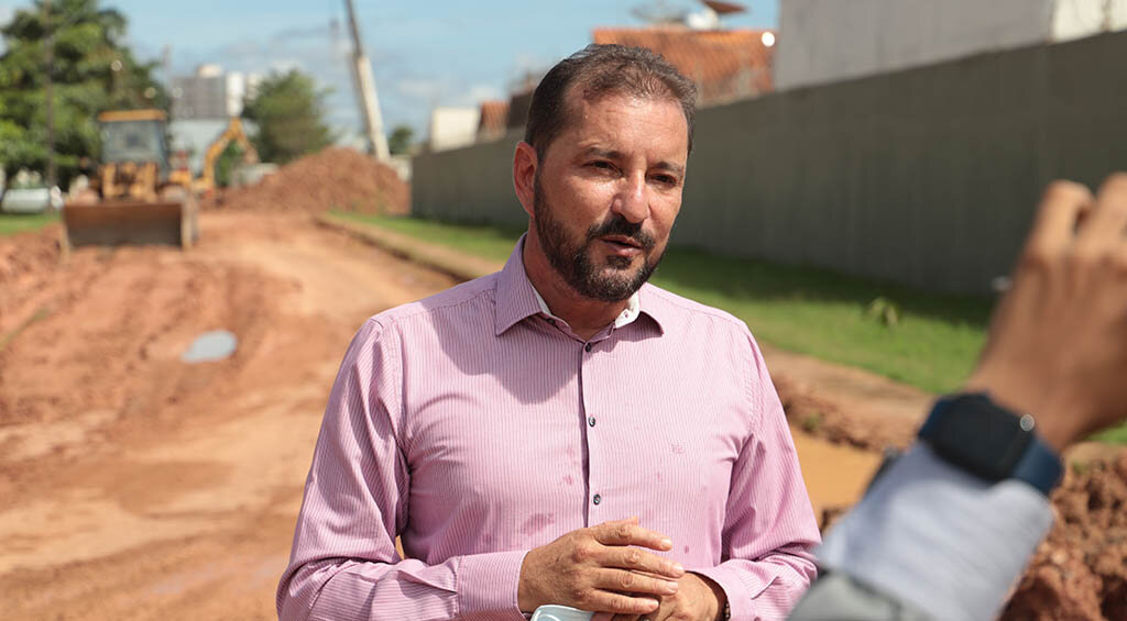 Prefeito Hildon Chaves vistoria obras de drenagem no bairro Lagoa - Gente de Opinião