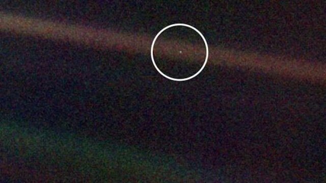 A pale blue dot - Gente de Opinião