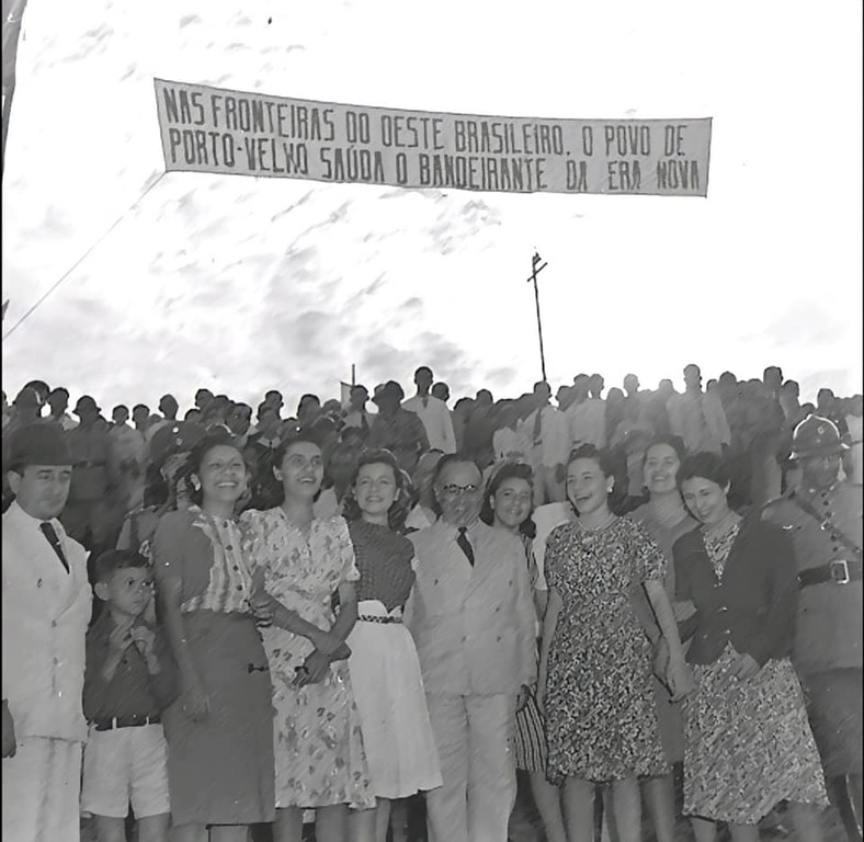 O DIA NA HISTÓRIA - BOM DIA 4 DE MAIO! - Gente de Opinião