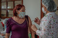 Pessoas com comorbidades acima de 45 anos serão vacinadas sem agendamento nesta quarta-feira (26) em Porto Velho
