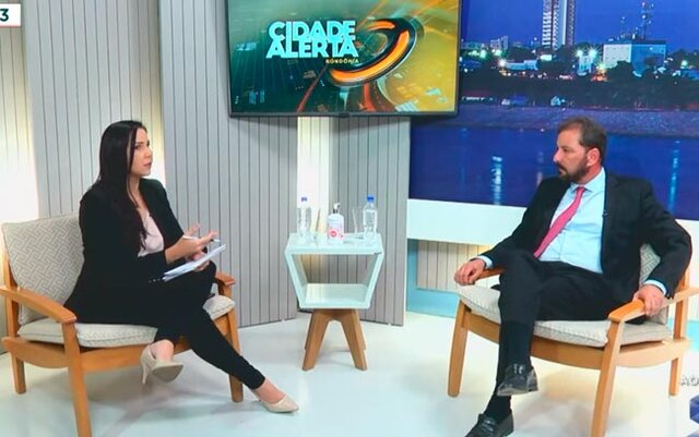 Hildon Chaves é entrevistado por Cristiane Lopes no programa Cidade Alerta Rondônia - Gente de Opinião