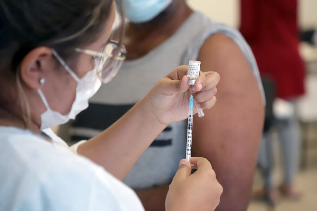 Vacinação contra a Covid-19 segue nesta segunda-feira na Uniron em Porto Velho - Gente de Opinião