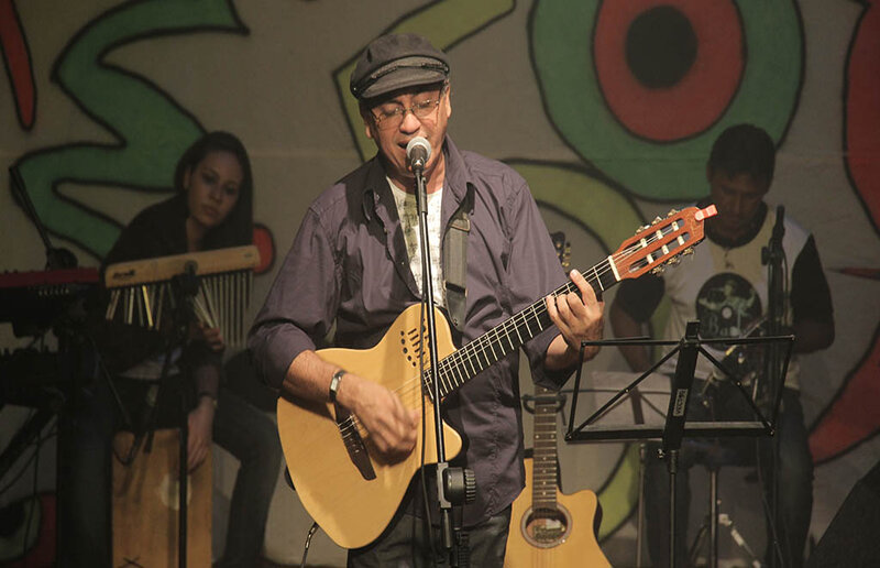 Bado é contemplado com o "Premio Grão de Música 2021"