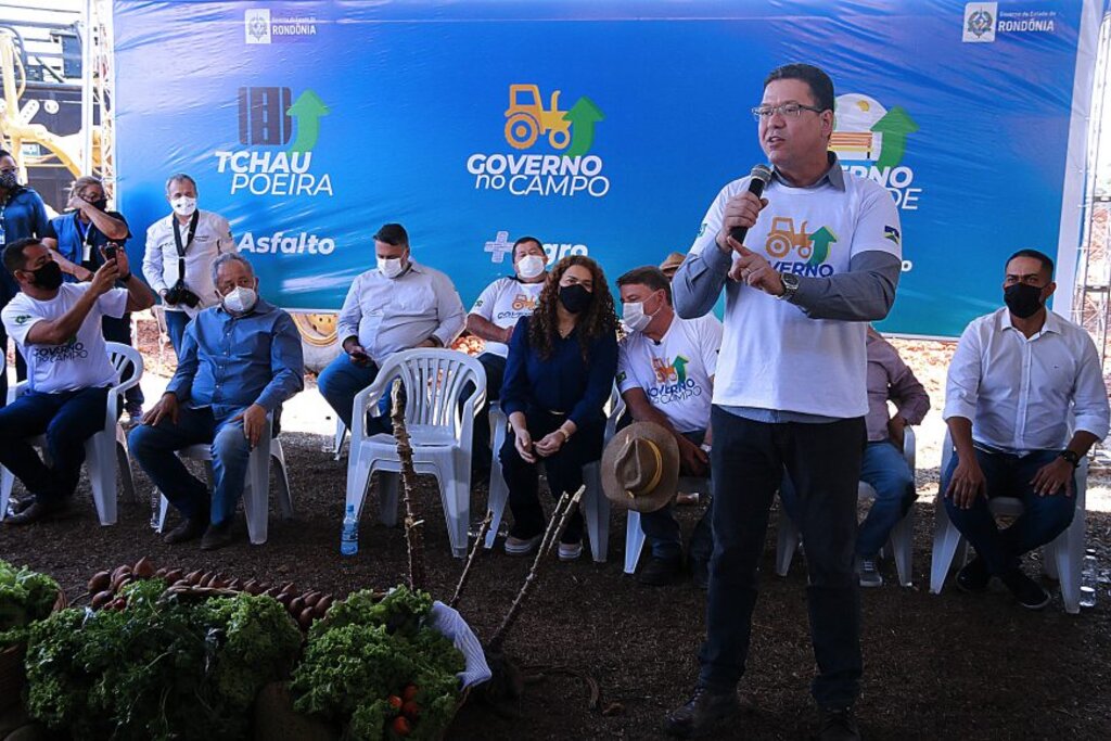 Governador anunciou a boa nova aos chacareiros e o apoio do Governo Federal para titular produtores da Agricultura Familiar - Gente de Opinião