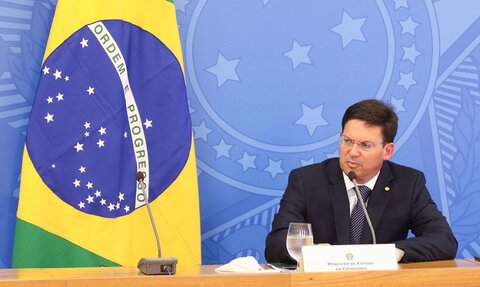 Programa Social: Novo Bolsa Família cumprirá teto de gastos, diz ministro da Cidadania