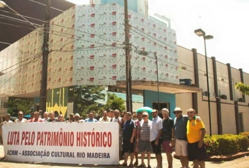 Cine Teatro Resky e a Igreja Resky por causa de Maria feliz a PECADORA - Gente de Opinião