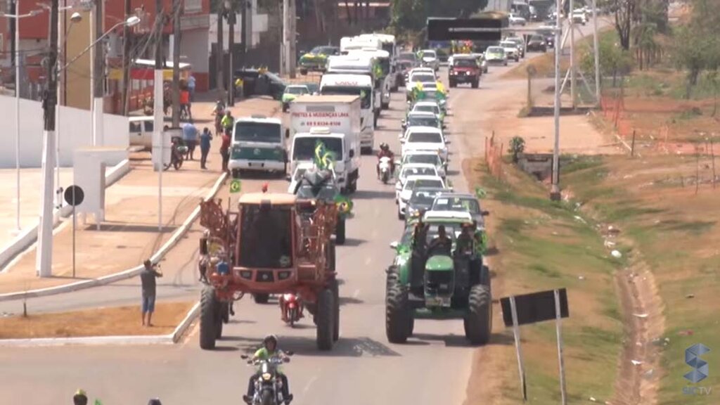 Milhares levam o verde-amarelo às ruas de Porto Velho - Gente de Opinião