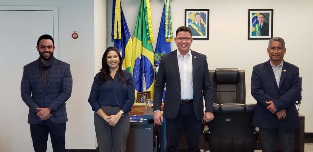 Posse ocorreu na tarde desta segunda-feira no gabinete do governador Marcos Rocha - Gente de Opinião