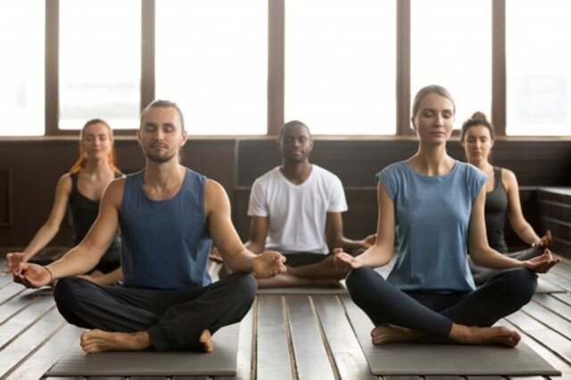Prática de Yoga ajuda na recuperação de dependentes químicos - Gente de Opinião