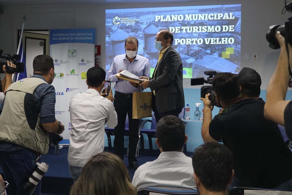 Prefeitura de Porto Velho recebe Plano Municipal de Turismo elaborado pelo Sebrae - Gente de Opinião