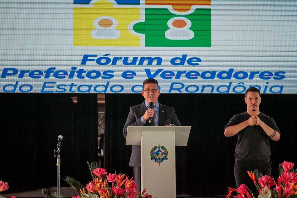 TCE libera construção do Heuro; obras devem começar rapidamente, anuncia governador Marcos Rocha durante encontro com prefeitos e vereadores - Gente de Opinião