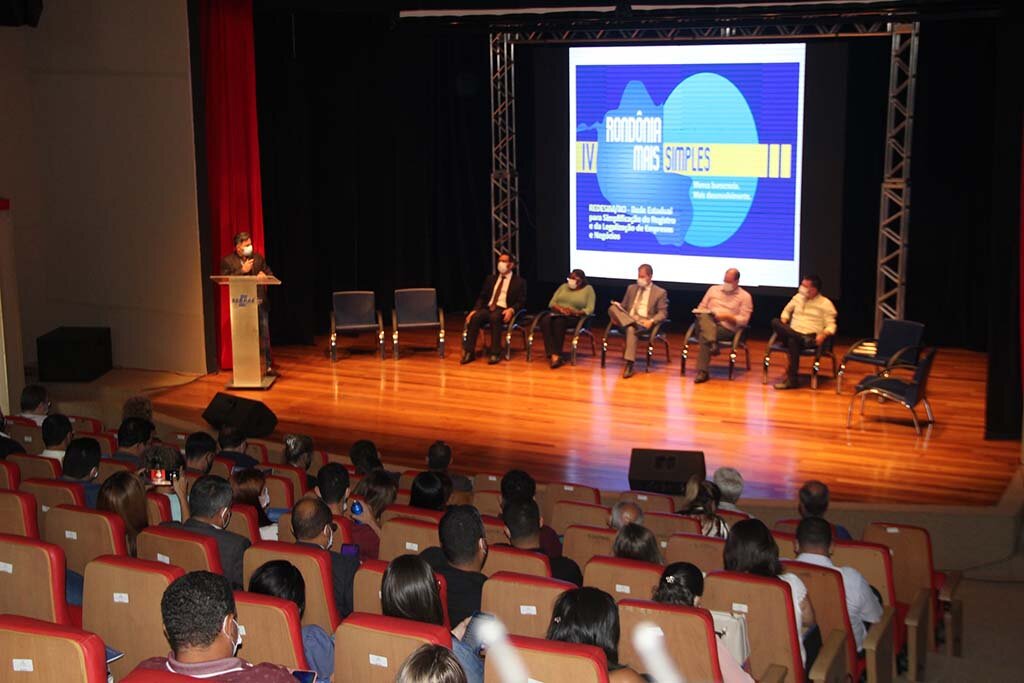 Sebrae, TCE, Arom e Jucer realizam o VI “Rondônia Mais Simples - Menos Burocracia, Mais Desenvolvimento” - Gente de Opinião