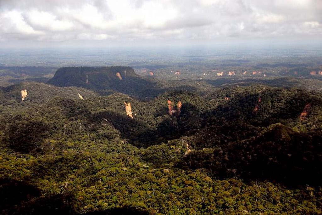 Serra do Divisor - O Eco - Gente de Opinião