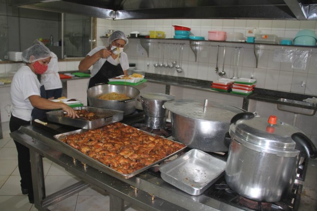 O programa “Prato Fácil”, desde seu início em Porto Velho, já ofertou somente na Capital mais de 200 mil refeições diárias - Gente de Opinião