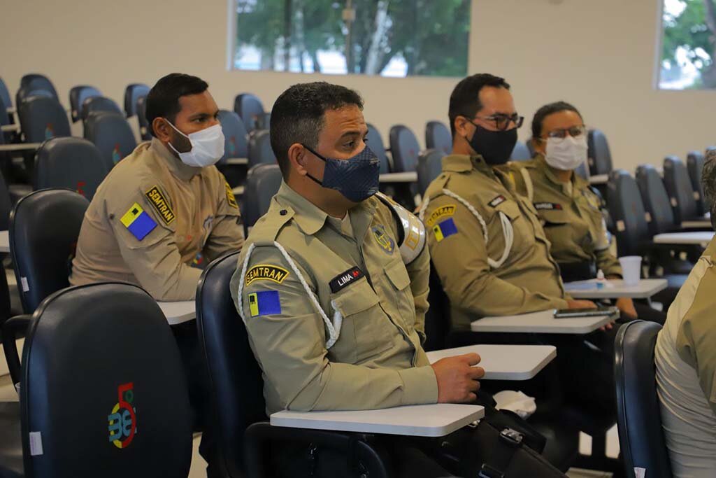 Agentes de trânsito de Porto Velho participam de capacitação em técnicas de abordagem - Gente de Opinião