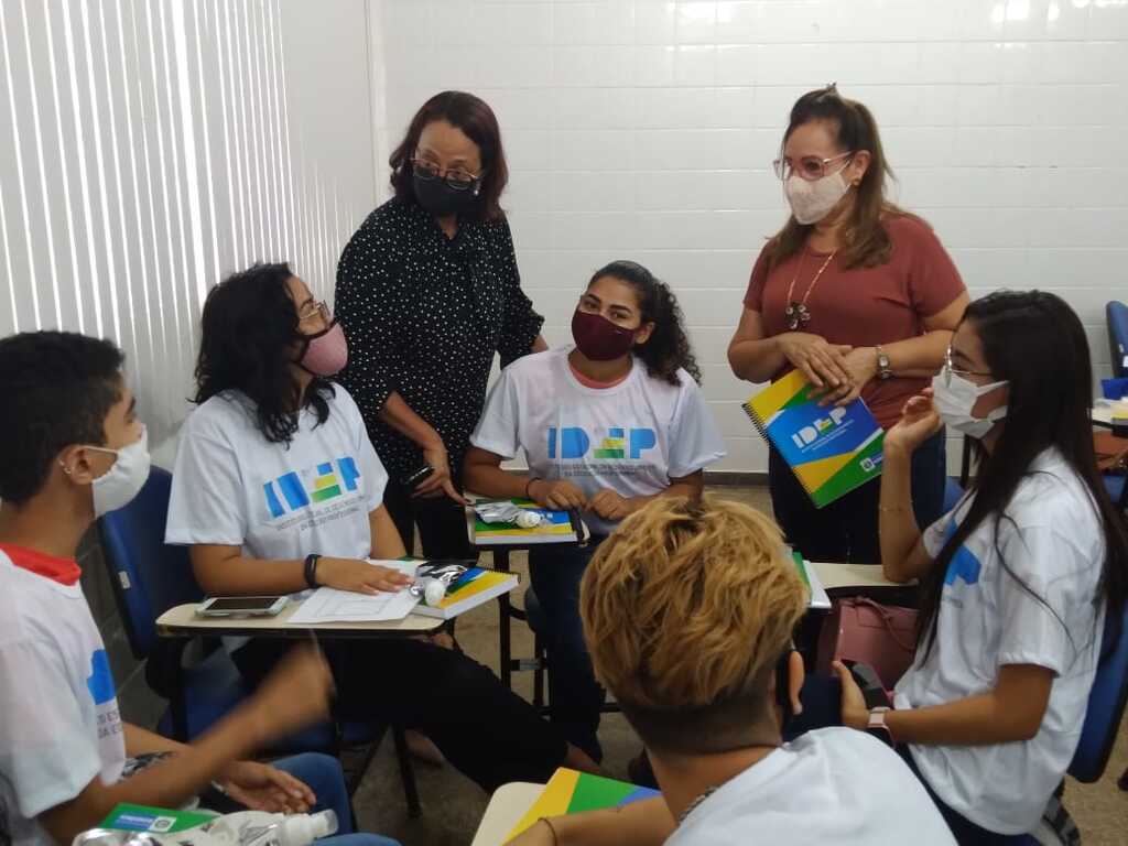 Aulas presenciais acontecem na Sala Descentralizada na Escola Estadual Orlando Freire e EEEFM Flora Calheiros, em Porto Velho - Gente de Opinião