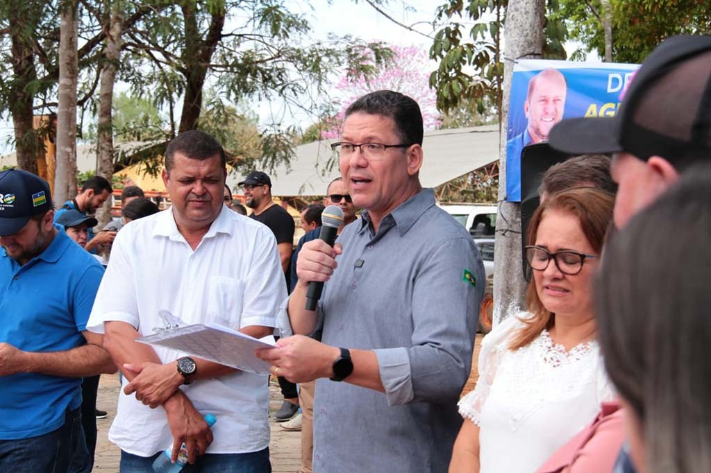 Em Ministro Andreazza, governador coronel Marcos Rocha assina Ordem de Serviço para iluminação da passarela do bosque municipal - Gente de Opinião