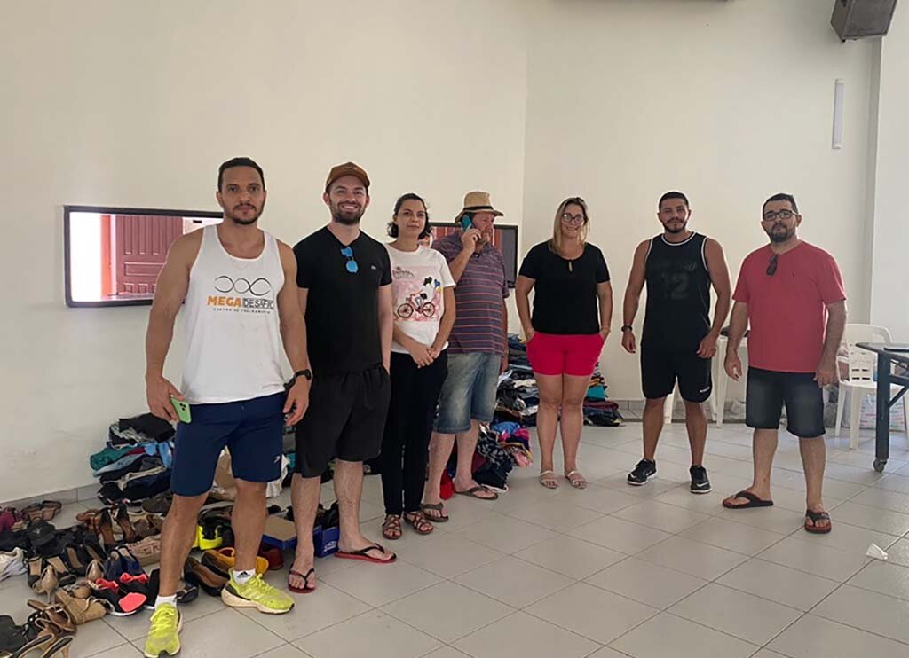 Em ação solidária, servidores (as) da CPE Criminal arrecadam mais de meia tonelada de alimentos e roupas - Gente de Opinião