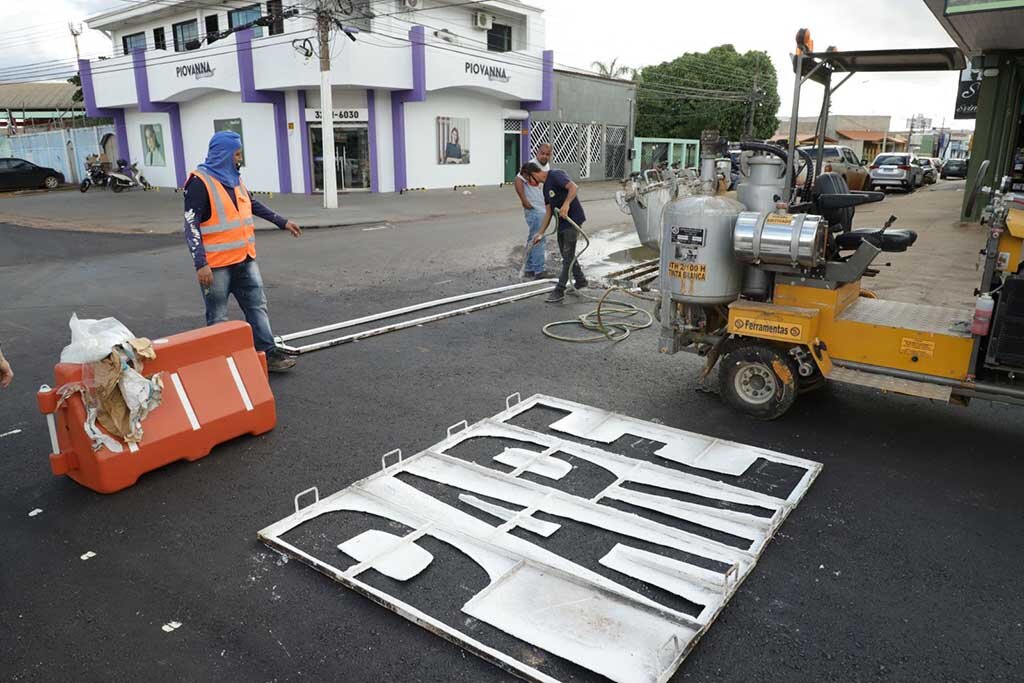 Prefeitura de Porto Velho intensifica sinalização de trânsito em regiões de Porto Velho - Gente de Opinião