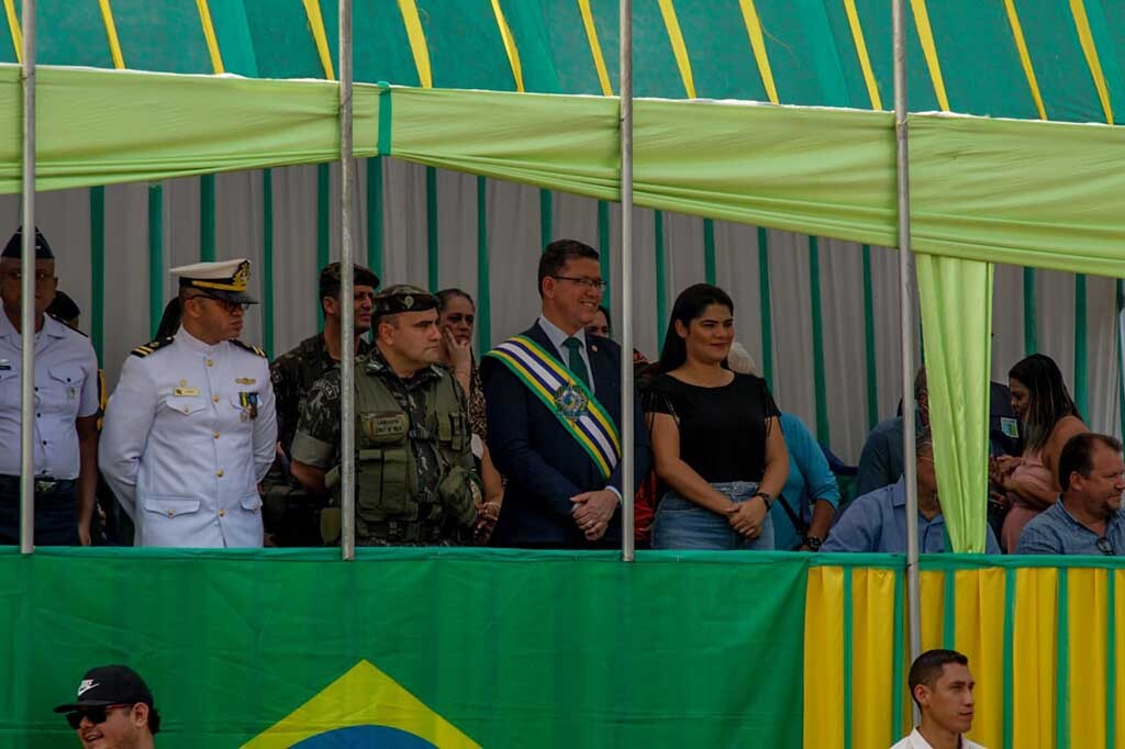 Desfile marca as comemorações do Bicentenário da Independência, em Guajará-Mirim - Gente de Opinião