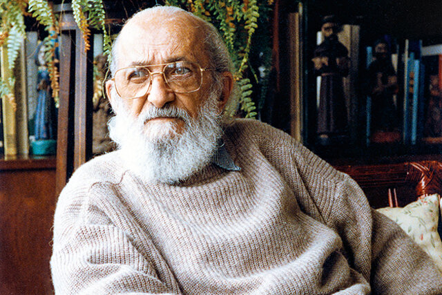 Inscrição para o curso de extensão: Um mês com Paulo Freire - Gente de Opinião